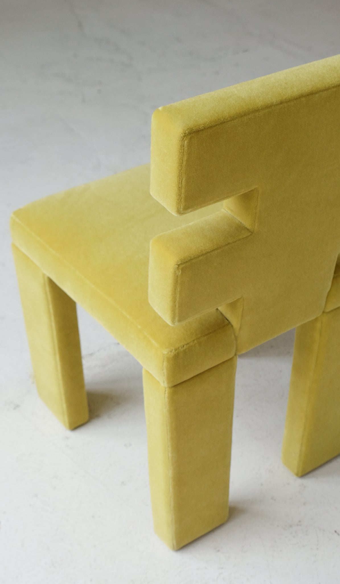 Estudio Persona H Chair