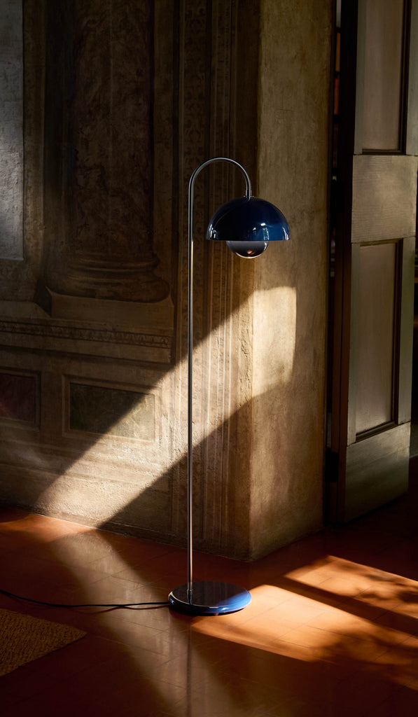 &Tradition VP12 Flower Pot Floor Lamp
