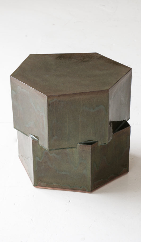 IN STOCK B Zippy Double Tier Hex Side Table
