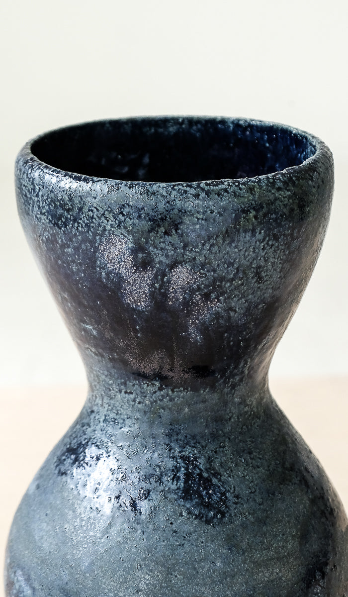 Dina No Night Blue Vessel No. 17