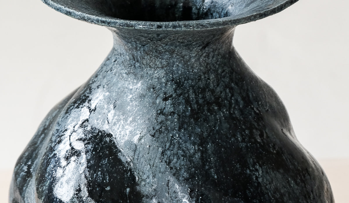 Dina No Night Blue Vessel No. 20