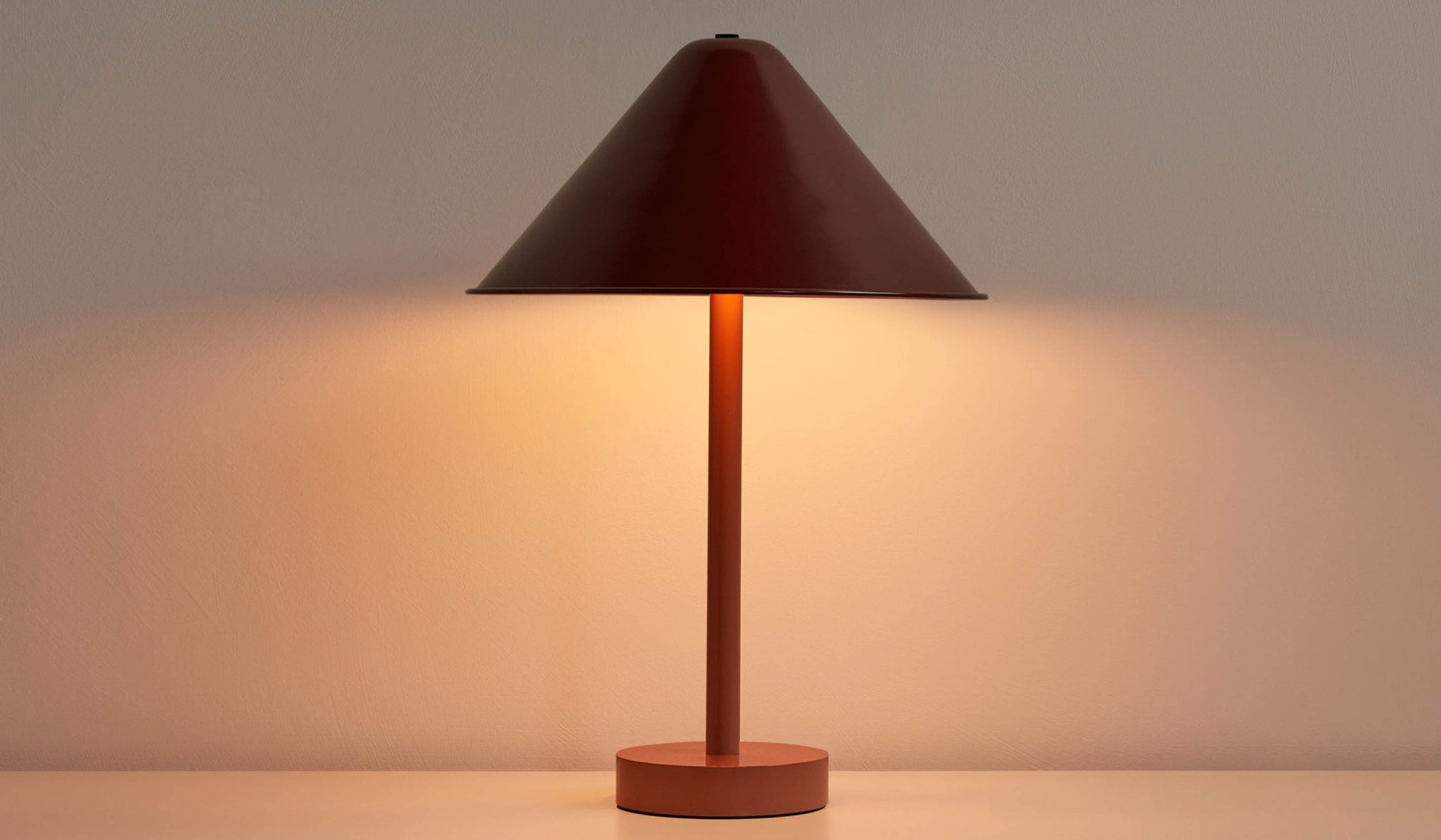 In Common With Eave Table Lamp