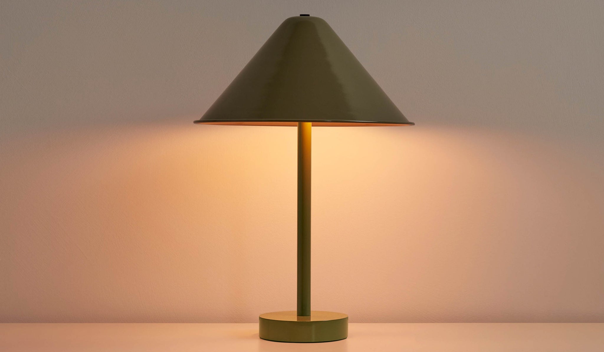 In Common With Eave Table Lamp