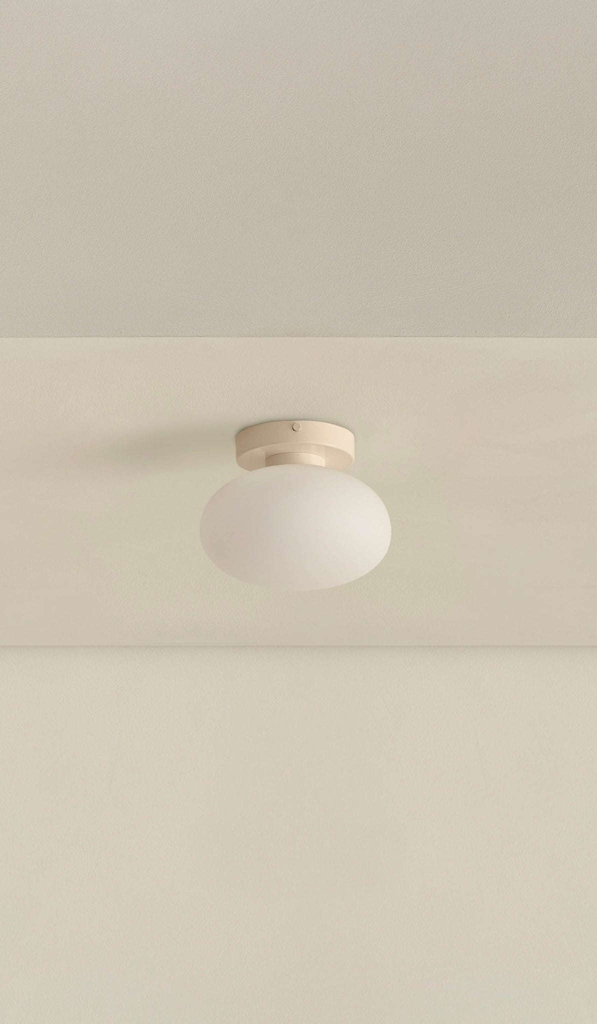 In Common With Mushroom Surface Mount