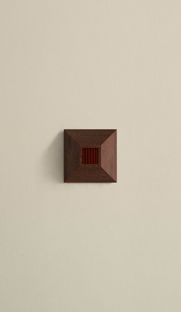 In Common With Small Mira Surface Mount