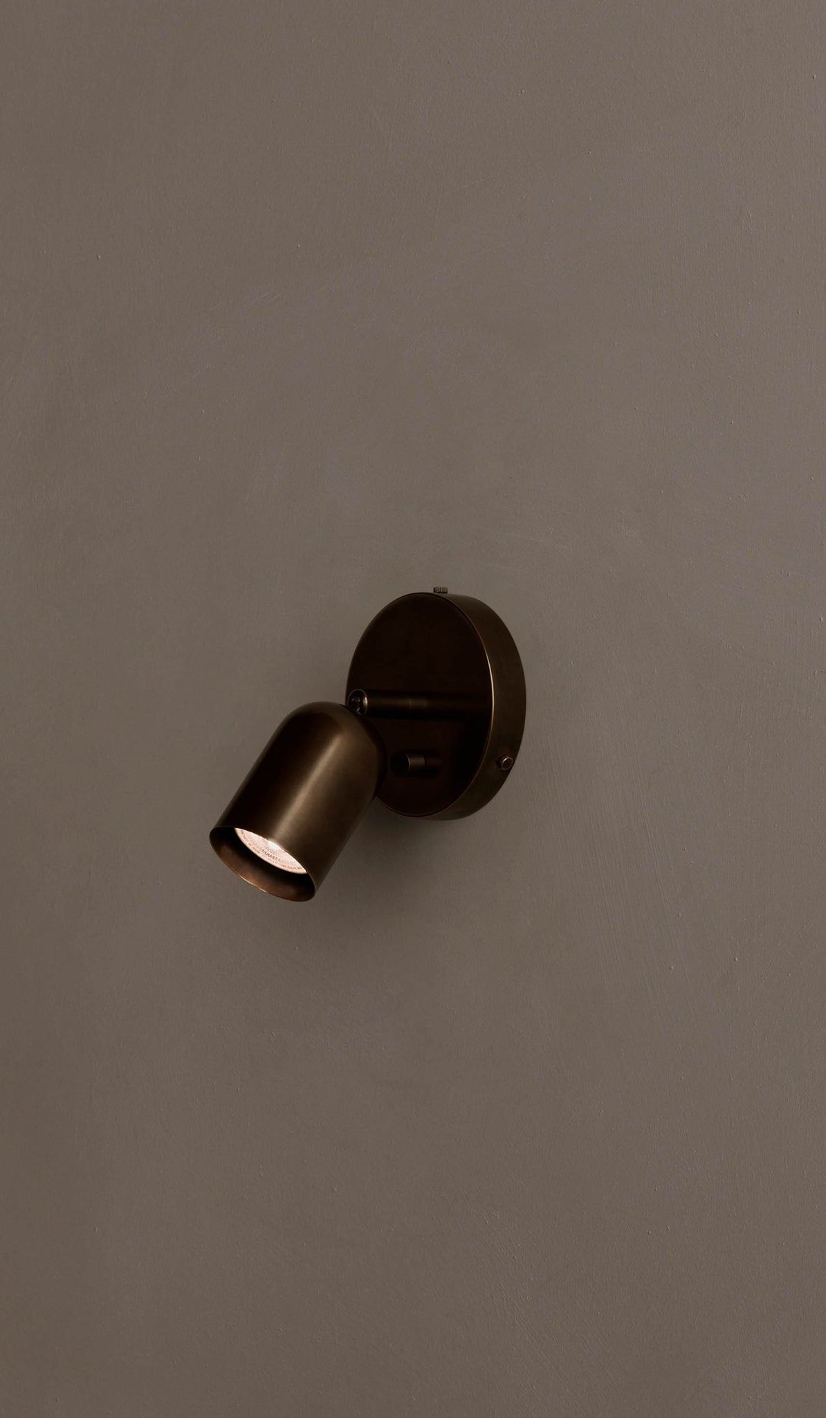 In Common With Spot Surface Mount