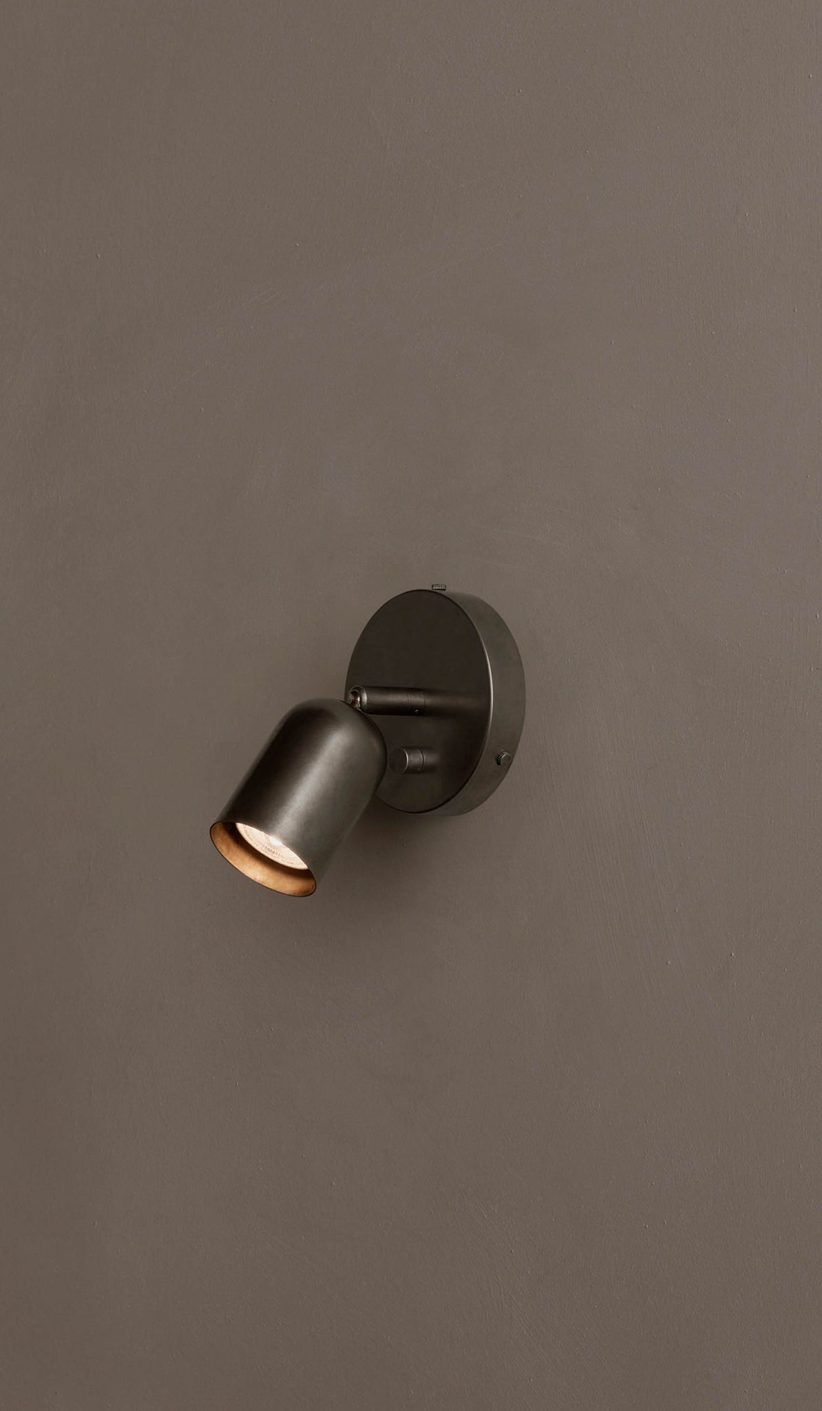 In Common With Spot Surface Mount