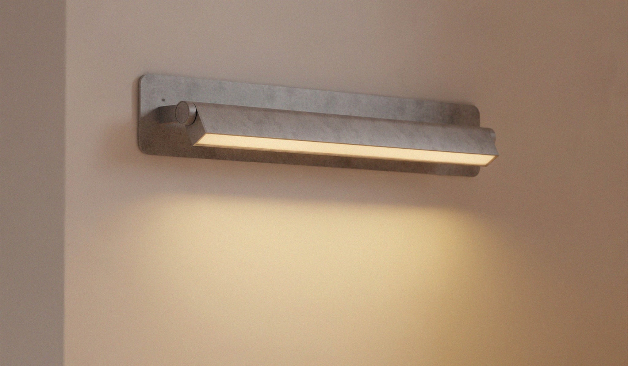 Lambert & Fils Ipoli 03 Sconce