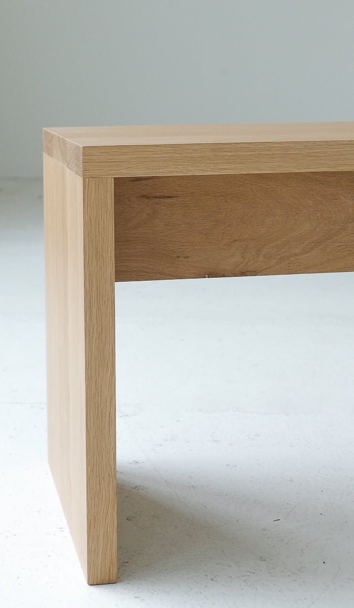 Material Studio Bench