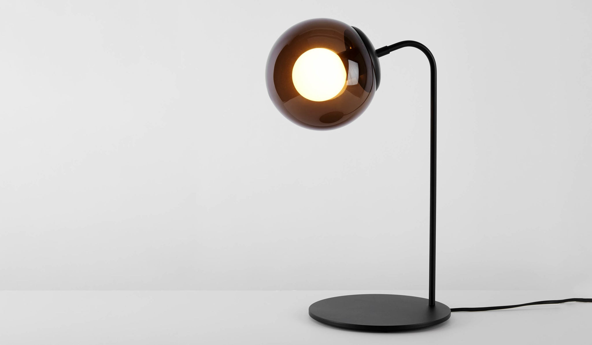 Roll & Hill Modo Table Lamp