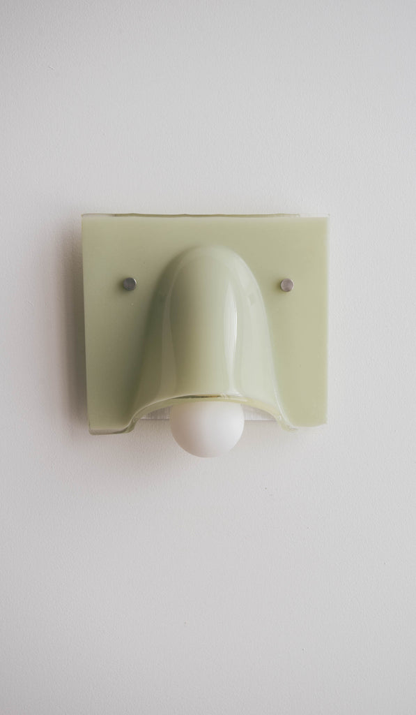 Anna Dawson Single Calle Sconce