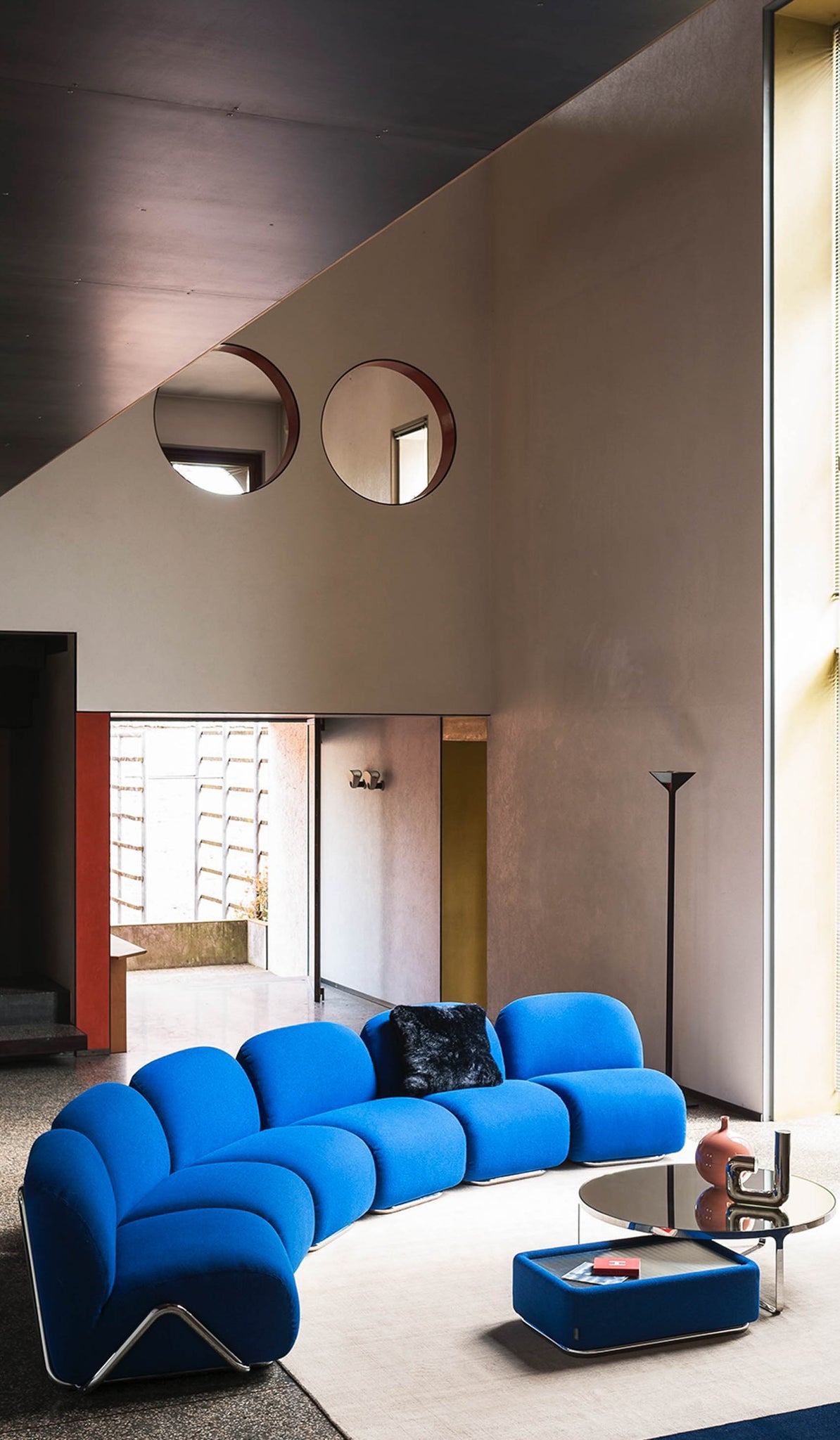 Tacchini 'Victoria' 6 Seat Sofa