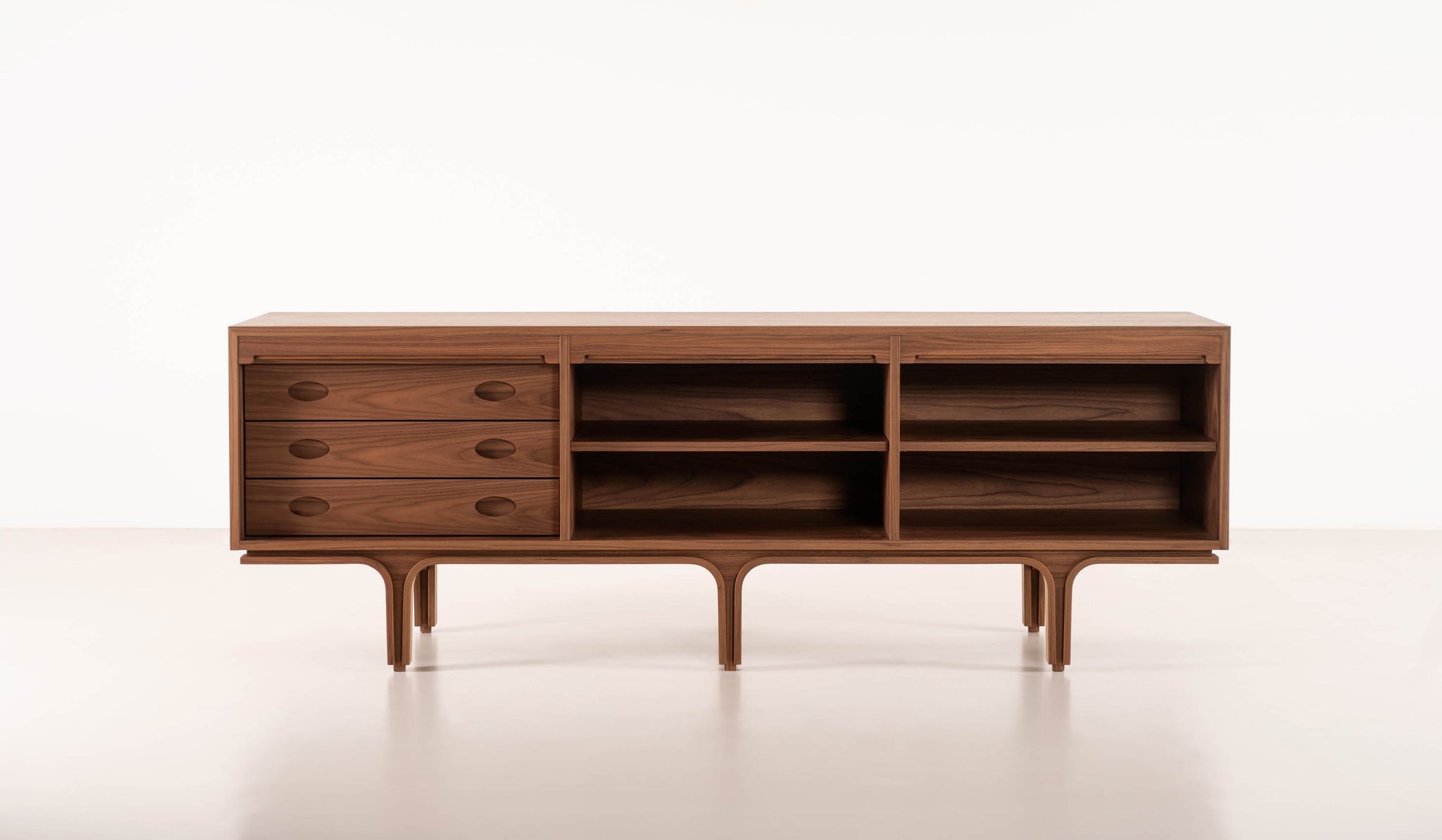 Tacchini Serie 500/3 Credenza