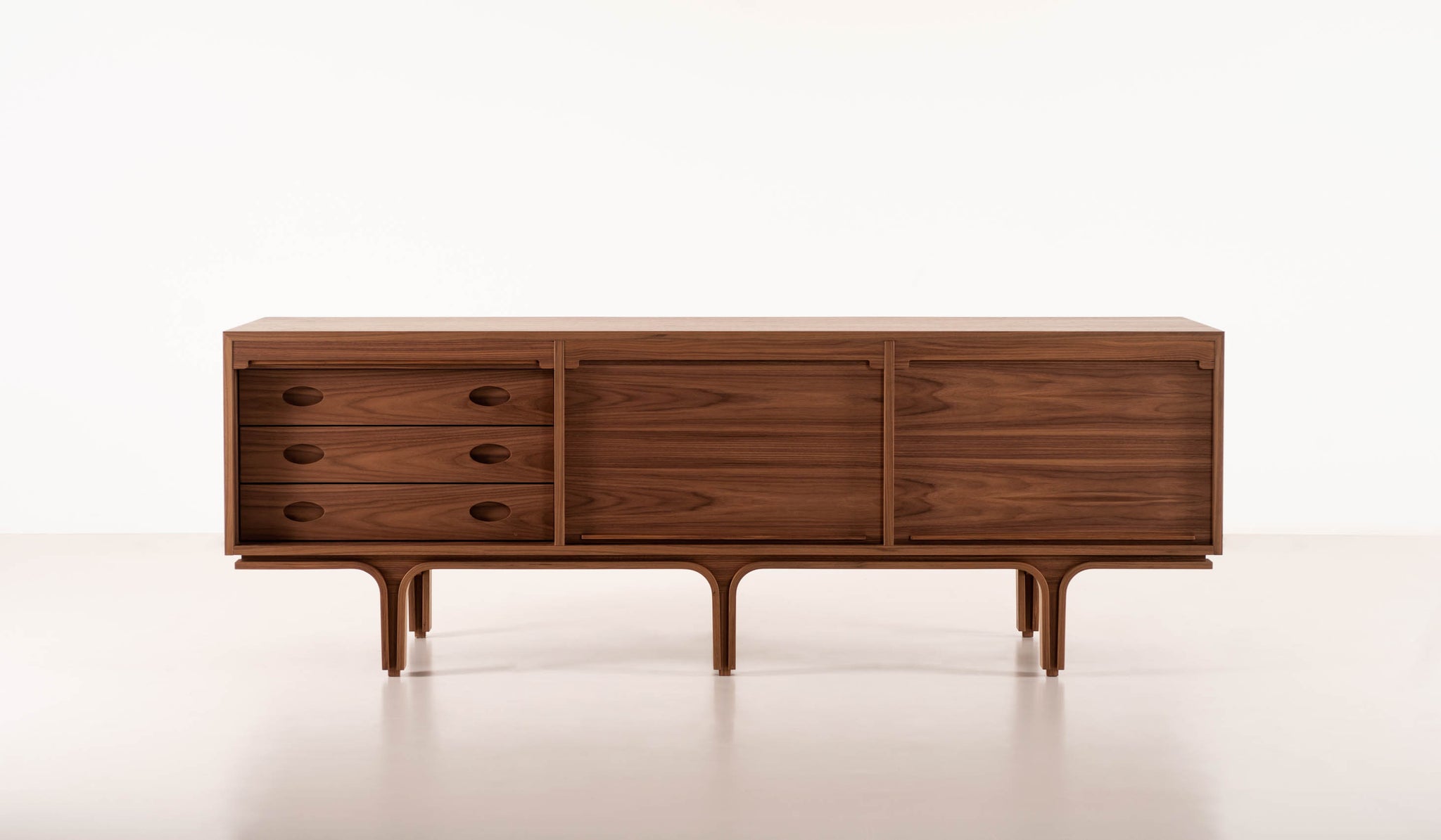 Tacchini Serie 500/3 Credenza