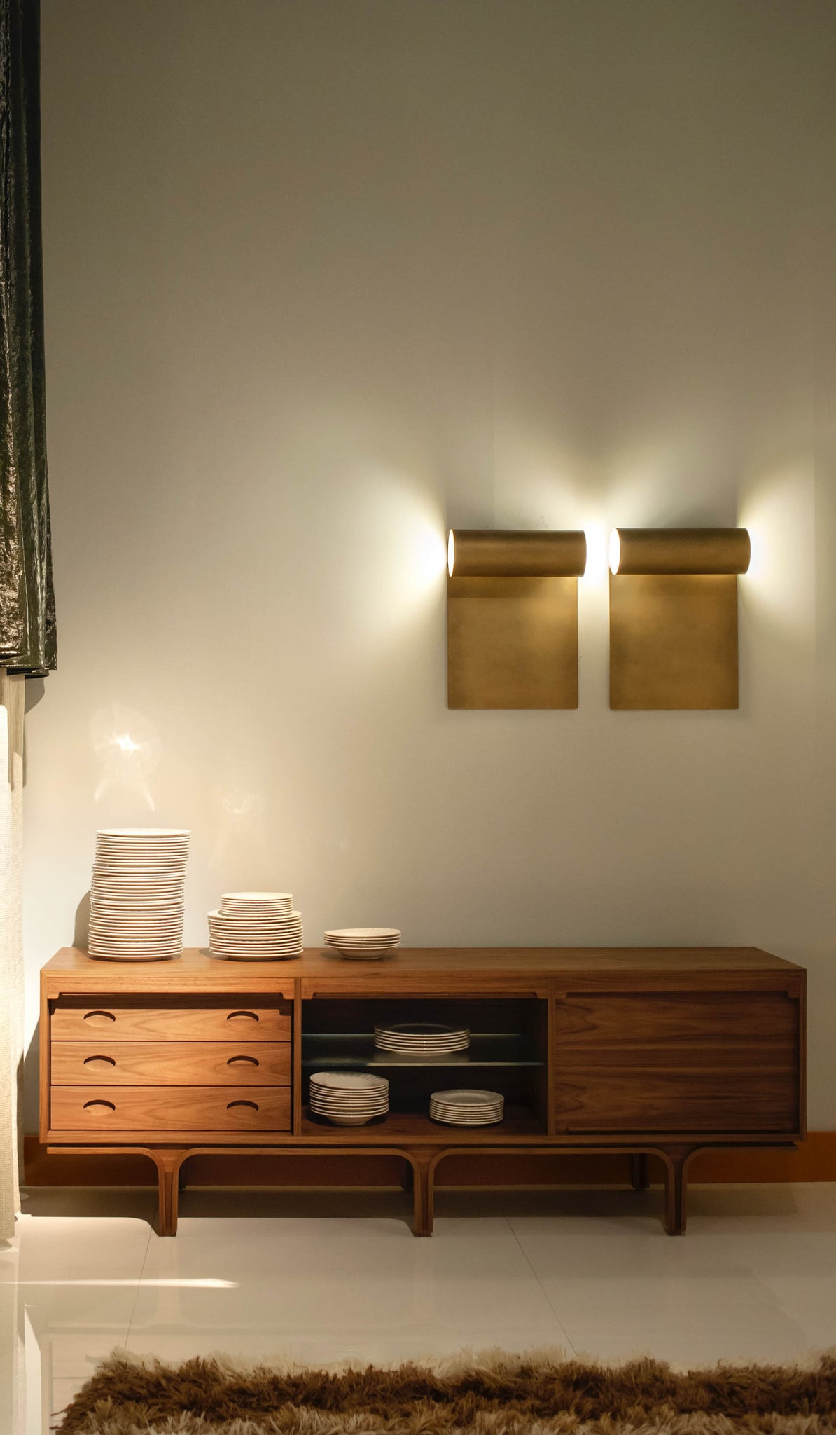 Tacchini Serie 500/3 Credenza