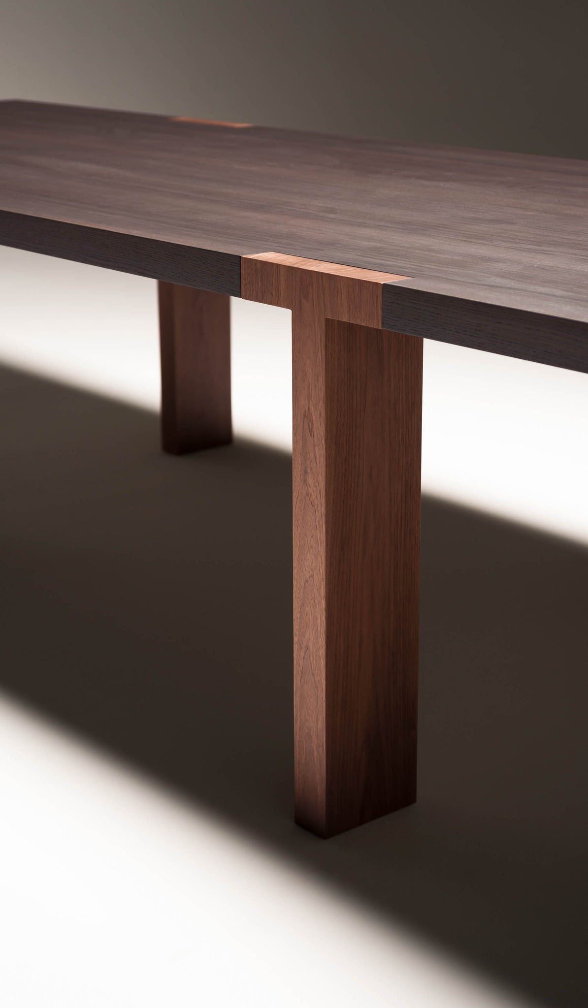 Tacchini 'T' Table