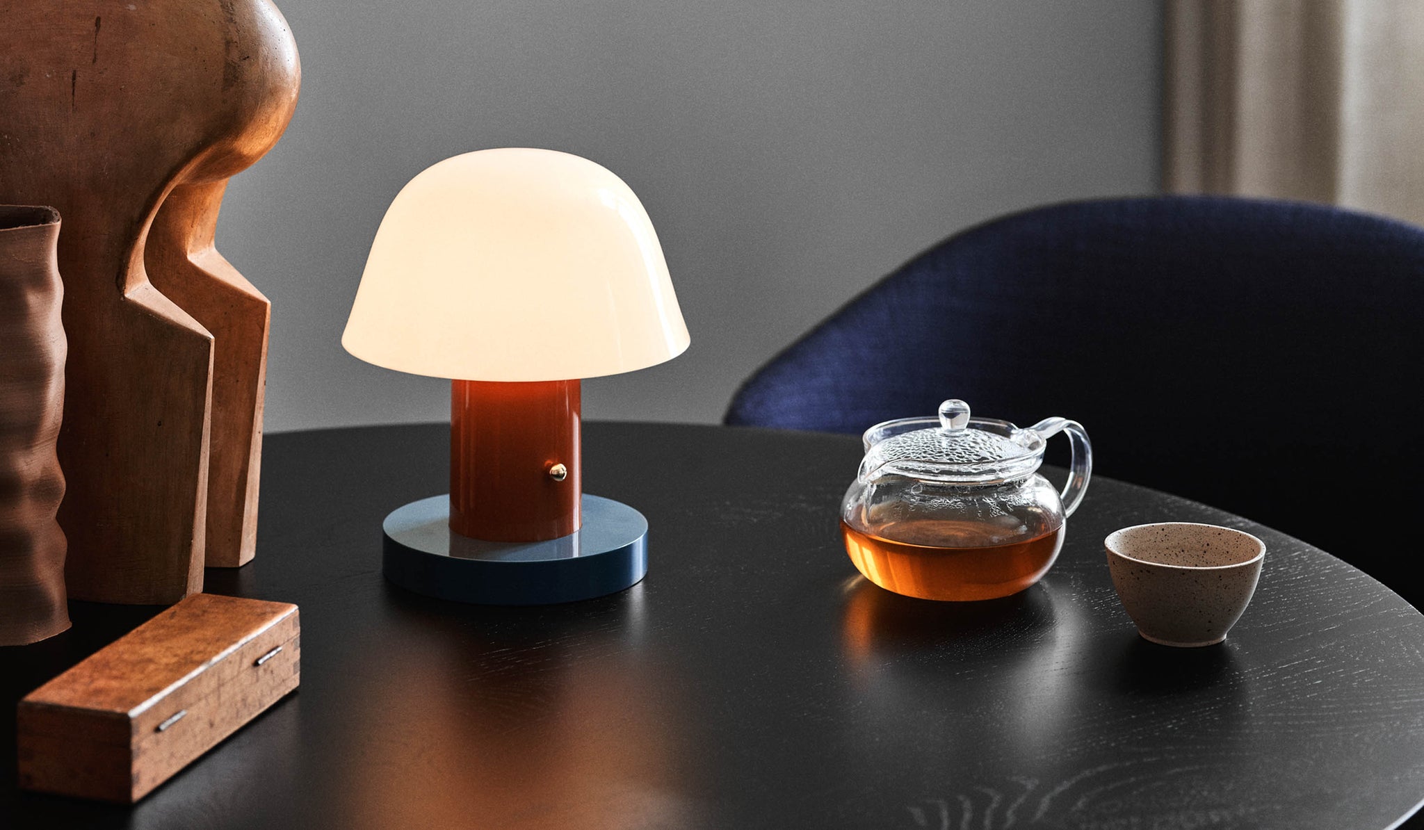 &Tradition JH27 Setago Portable Table Lamp