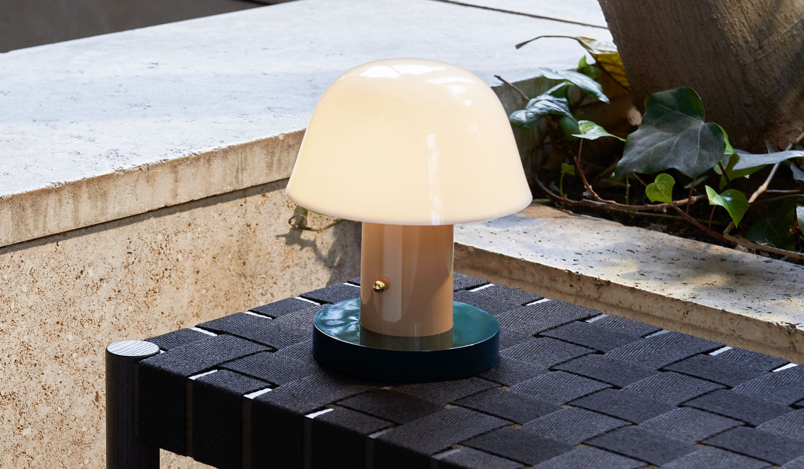 &Tradition JH27 Setago Portable Table Lamp