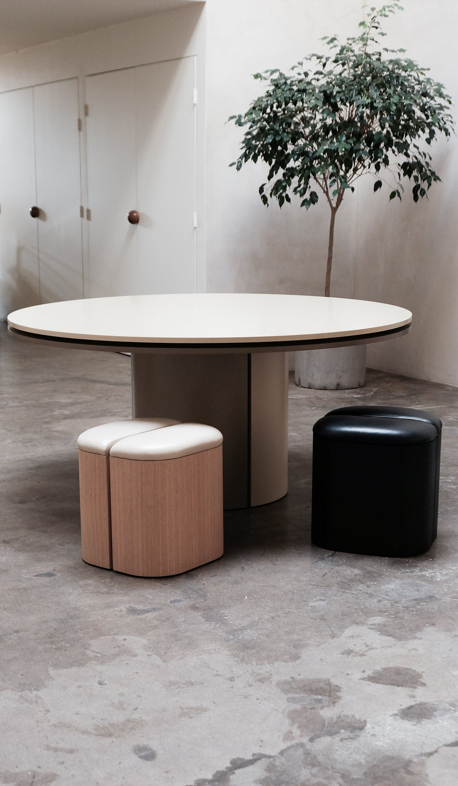 Estudio Persona Aire Stool