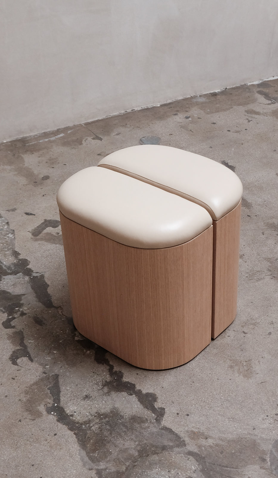Estudio Persona Aire Stool