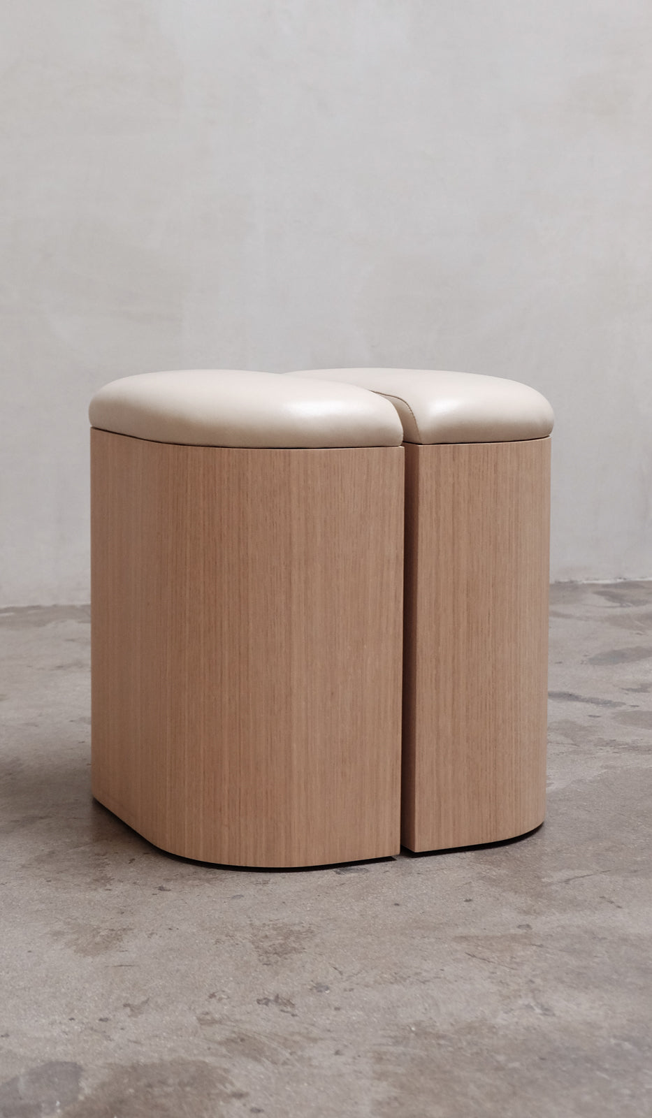 Estudio Persona Aire Stool