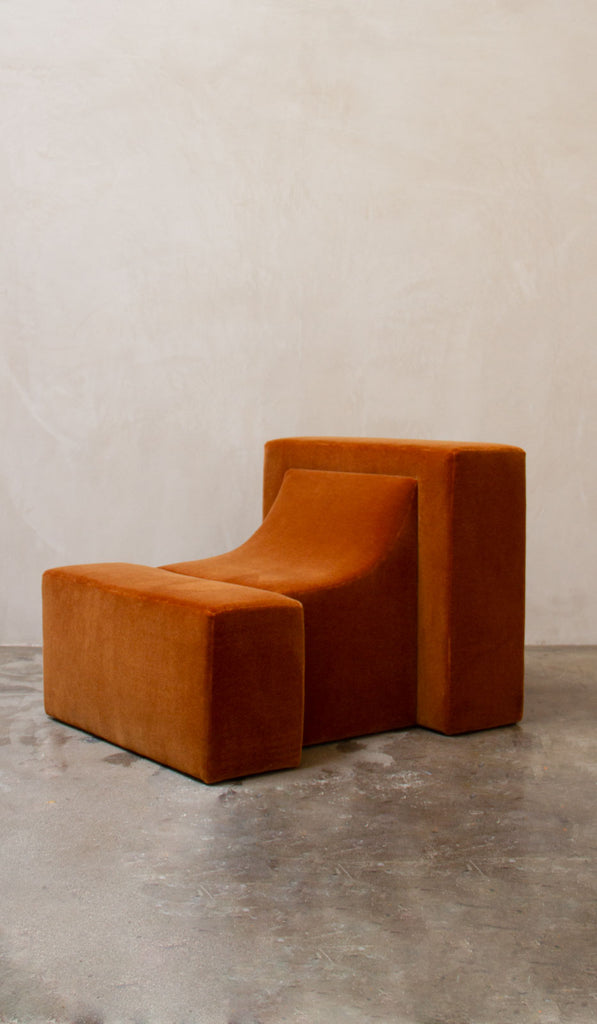 Estudio Persona Block Chair