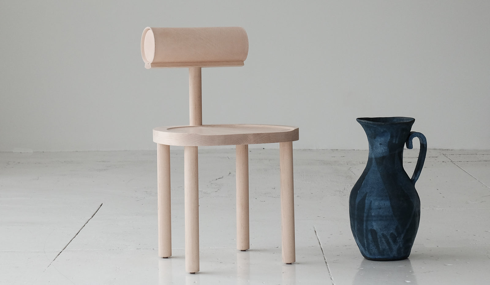 Estudio Persona Una Chair