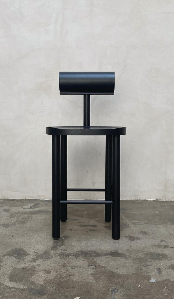 Estudio Persona Una Counter Stool