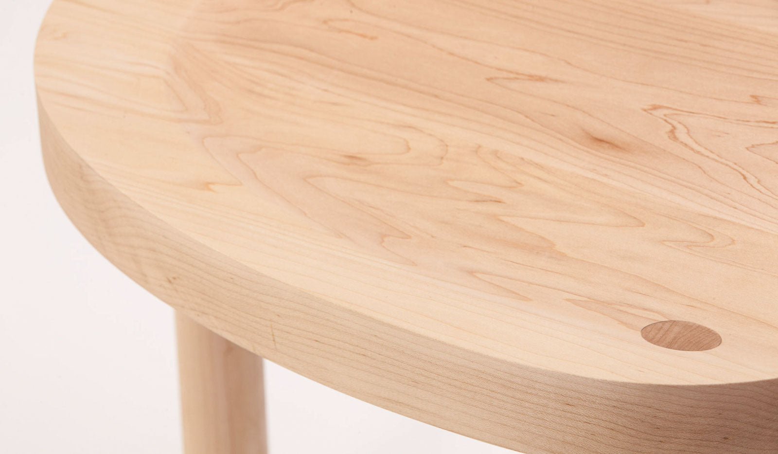 Estudio Persona Una Counter Stool