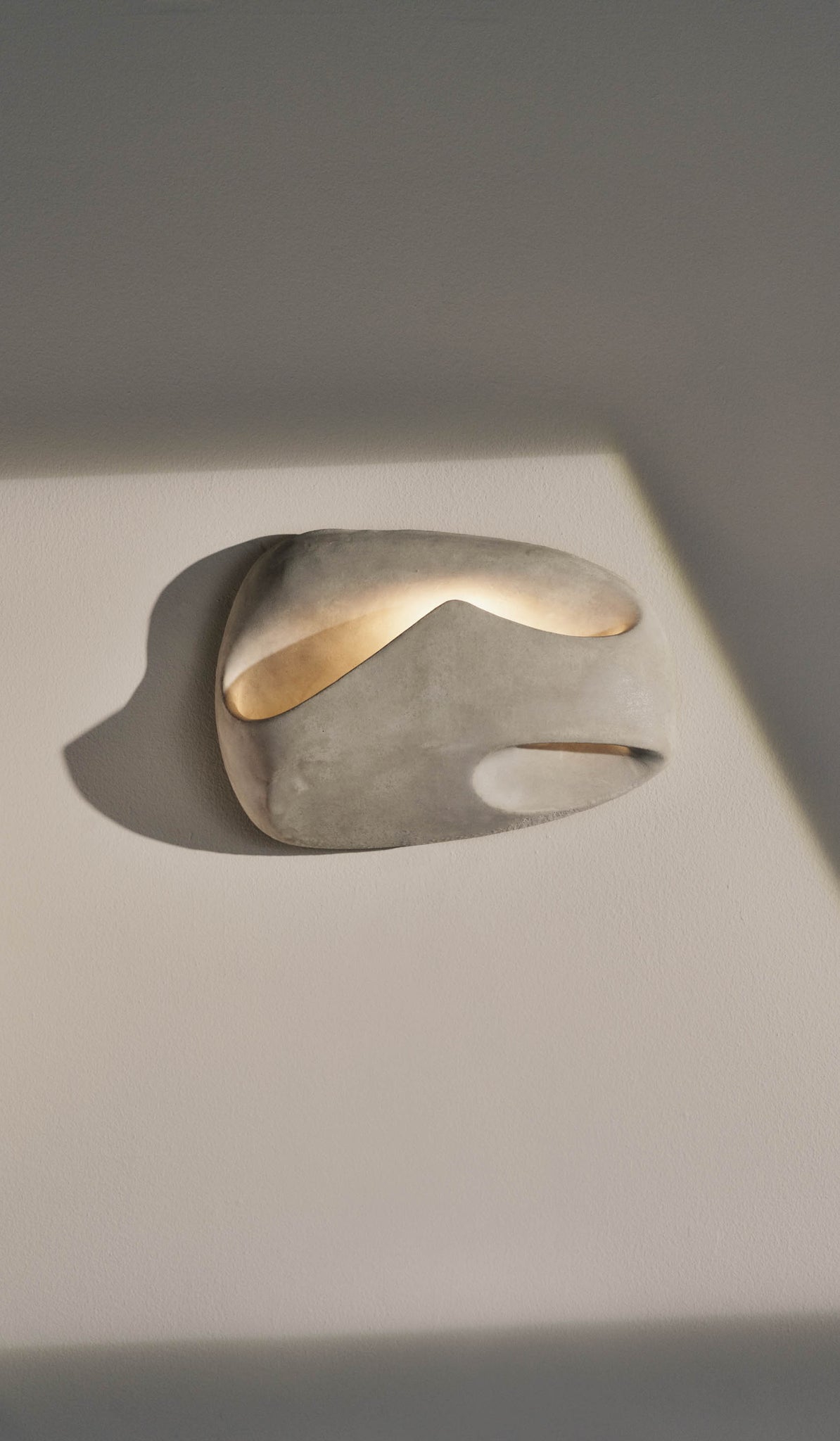 Kassandra Thatcher Ma Sconce No. 5