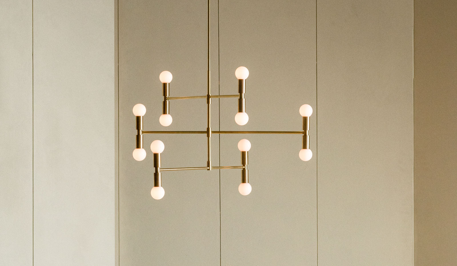 Lambert & Fils Dot 01 Atomium Pendant