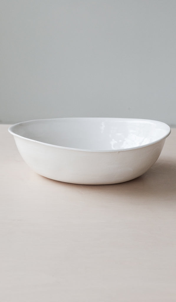 Nathalee Paolinelli Large White Serving Bowl No. 26