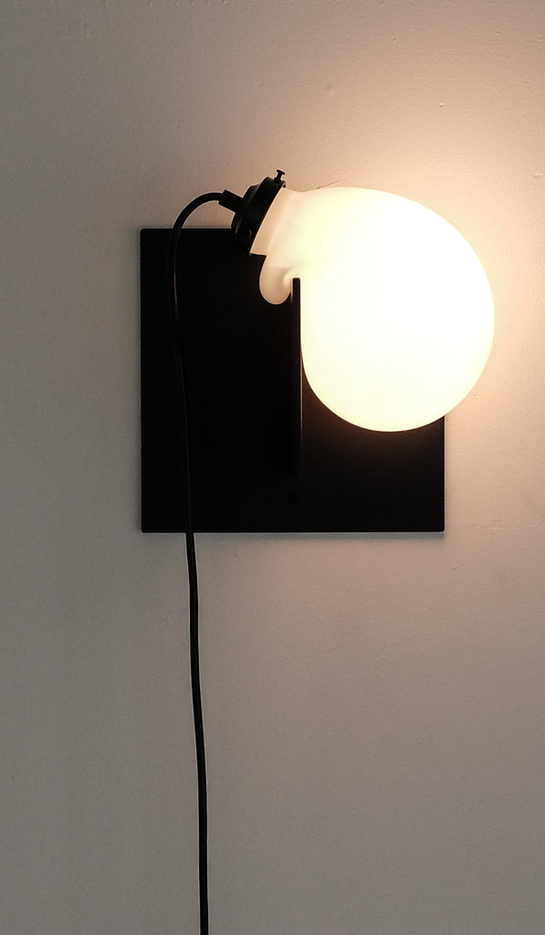 Nicholas Bijan Pourfard Bloop Sconce