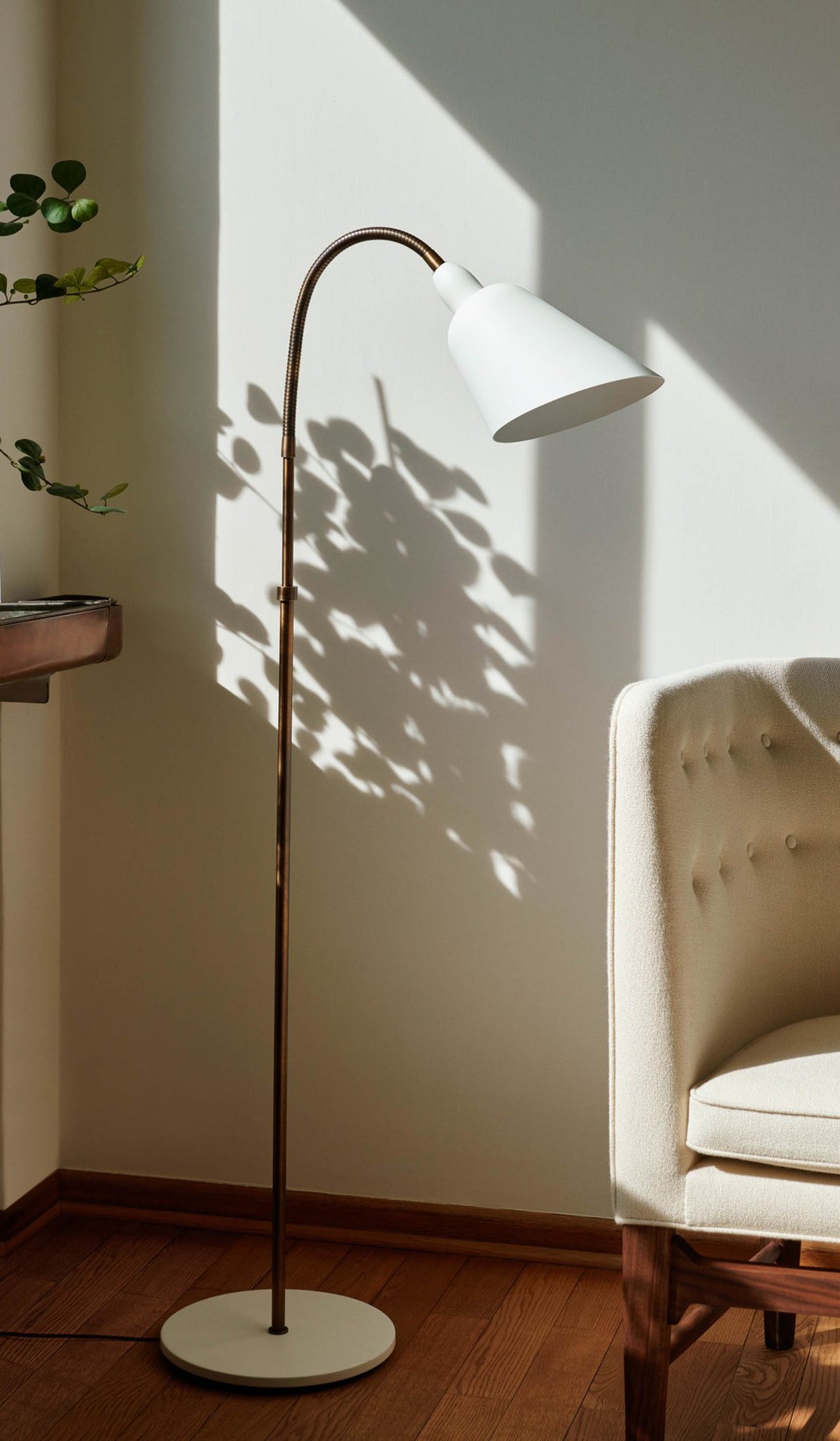 &Tradition AJ7 Bellevue Floor Lamp