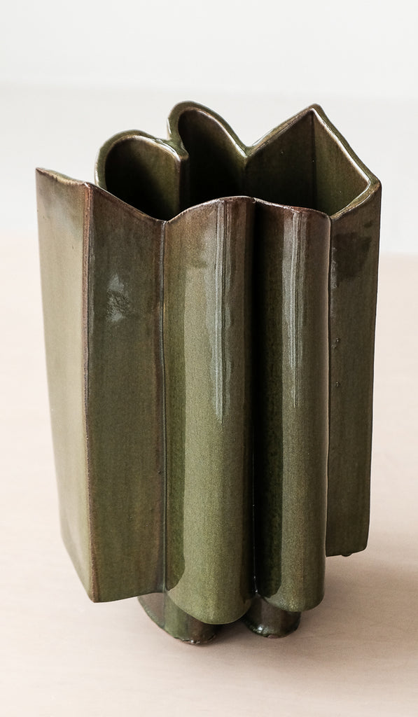 B Zippy Aniline Green Wiggle Vase