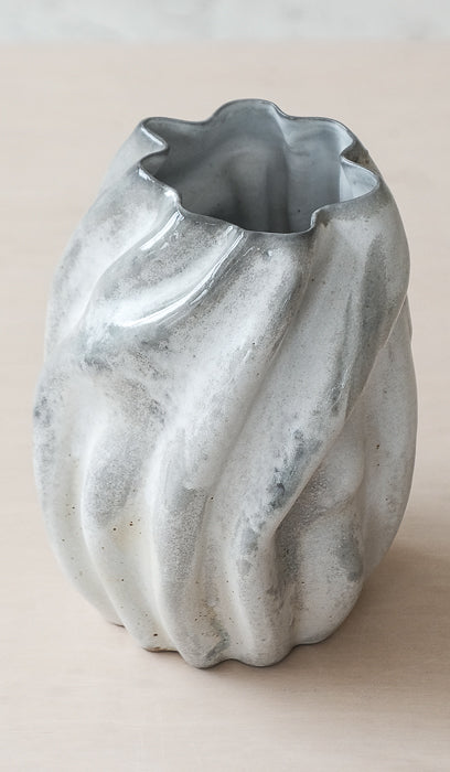 Clam Lab White Wavy Soda Vessel