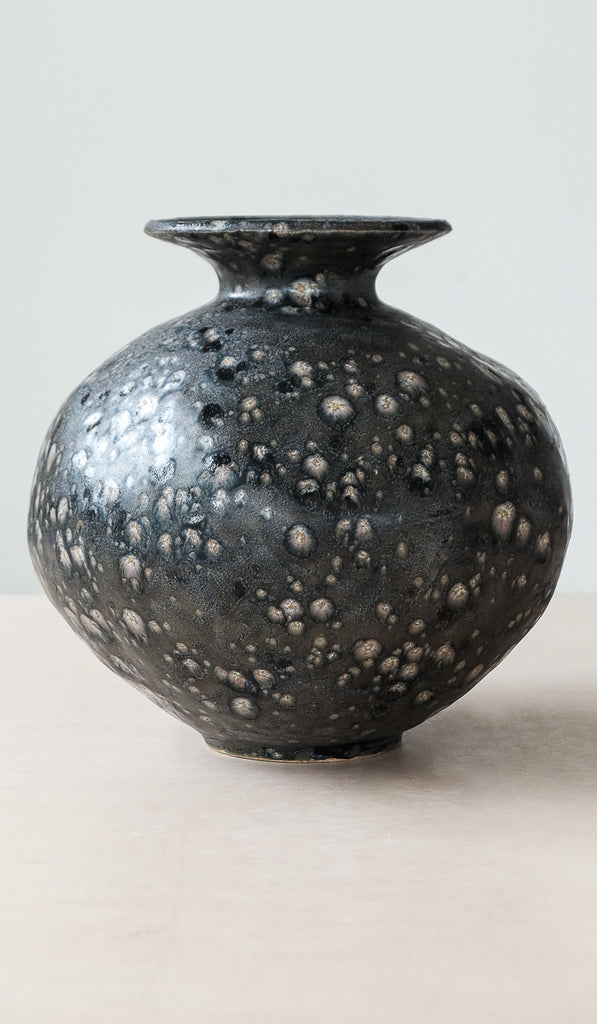 Dina No Meteor Vessel No. 4