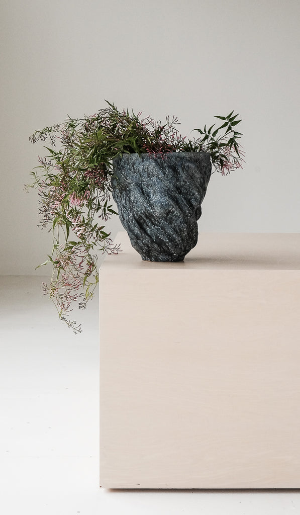 Dina No Mottled Swirling Ribbon Vessel No. 4
