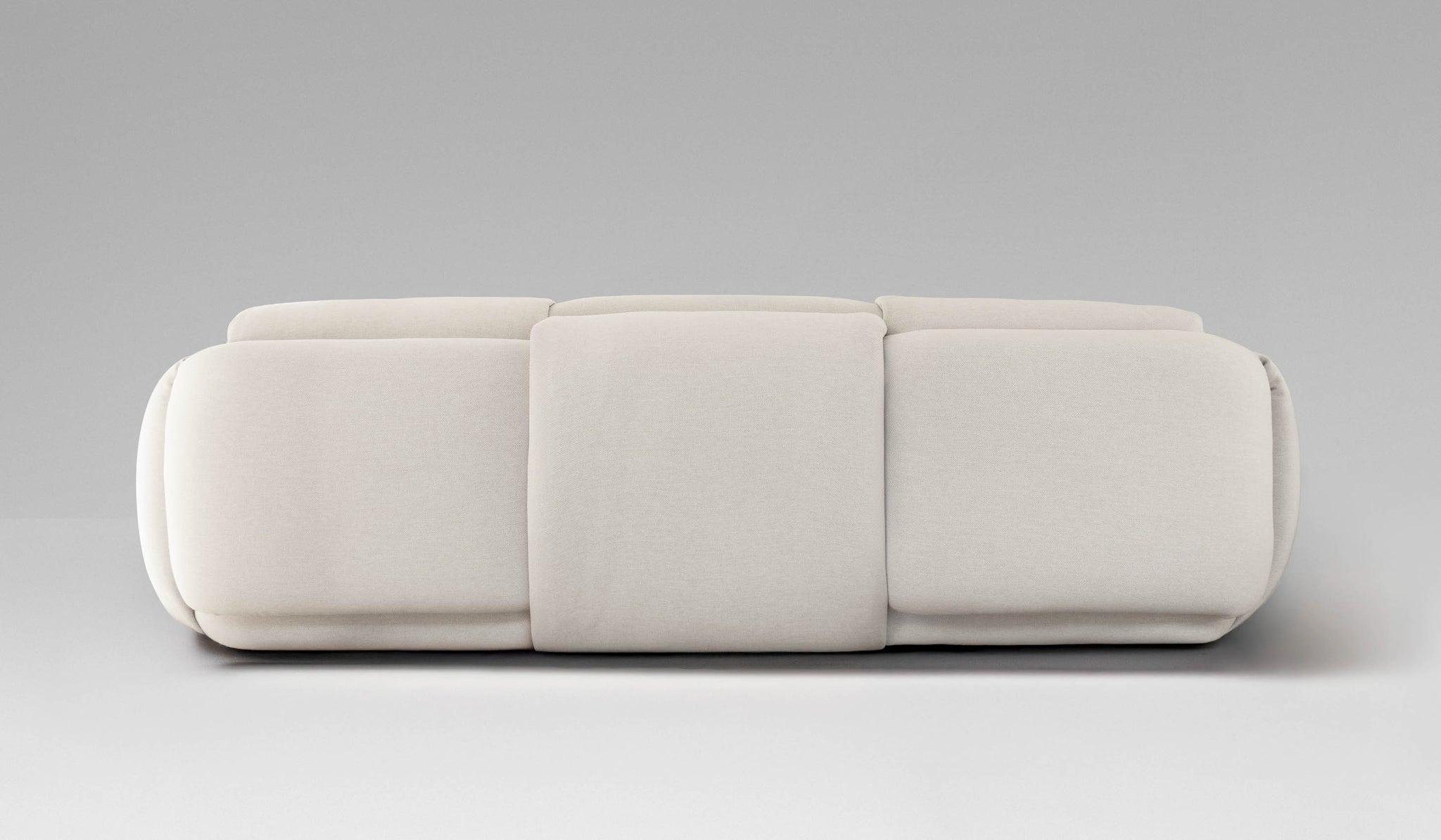 Estudio Persona Abrazo Sofa