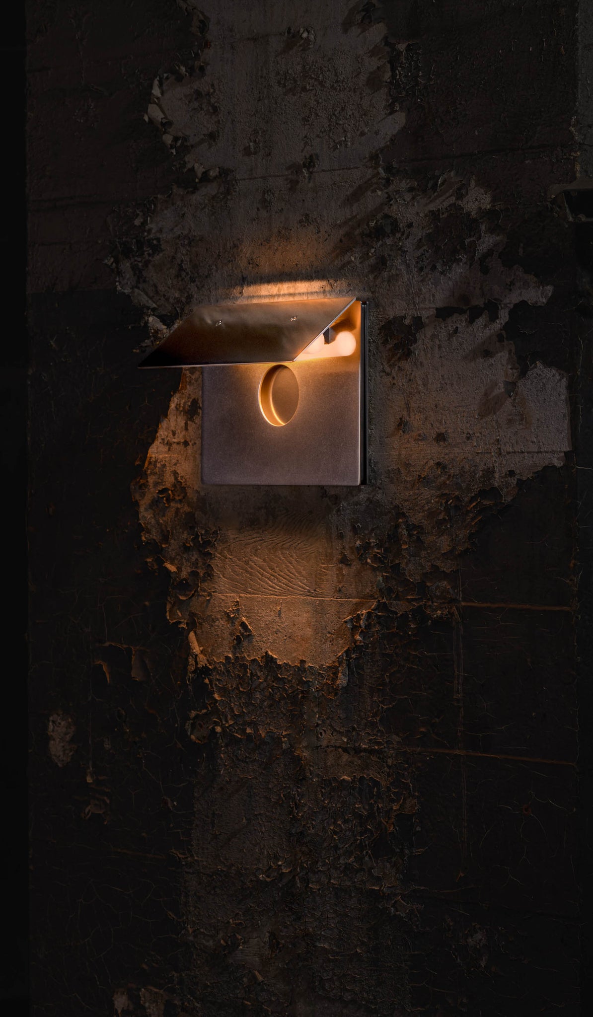 Lambert & Fils Bolda 03 Sconce