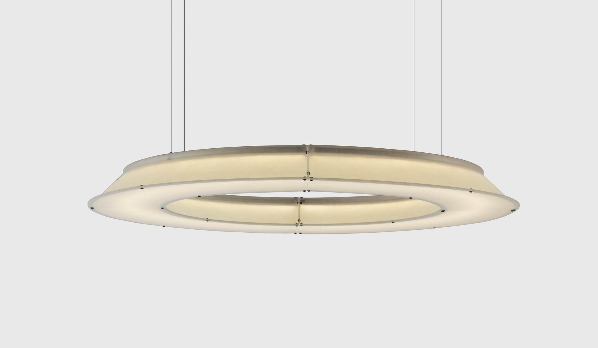 Resident Cast Light Chandelier