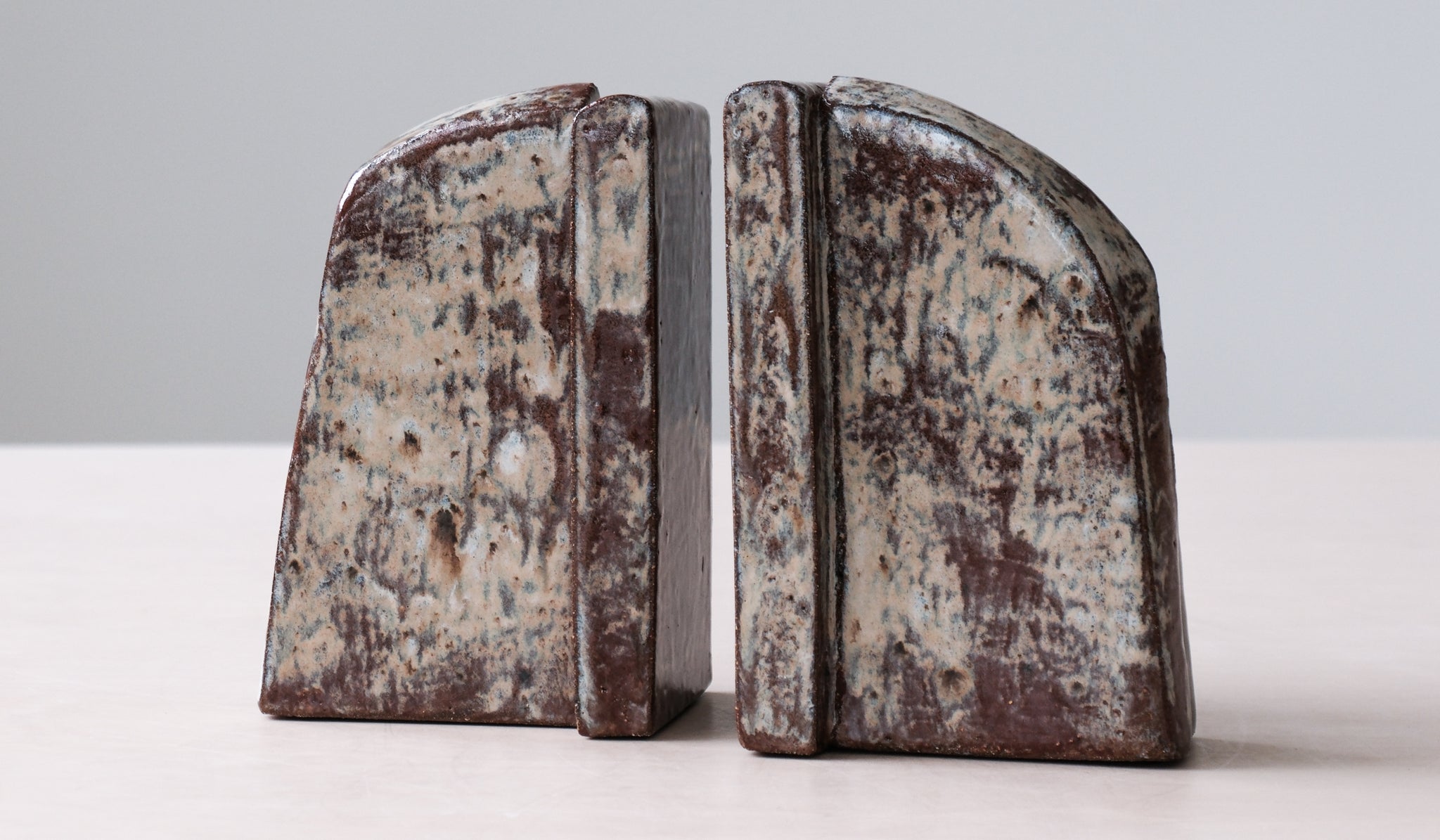 Shane Gabier Bookends No. 14