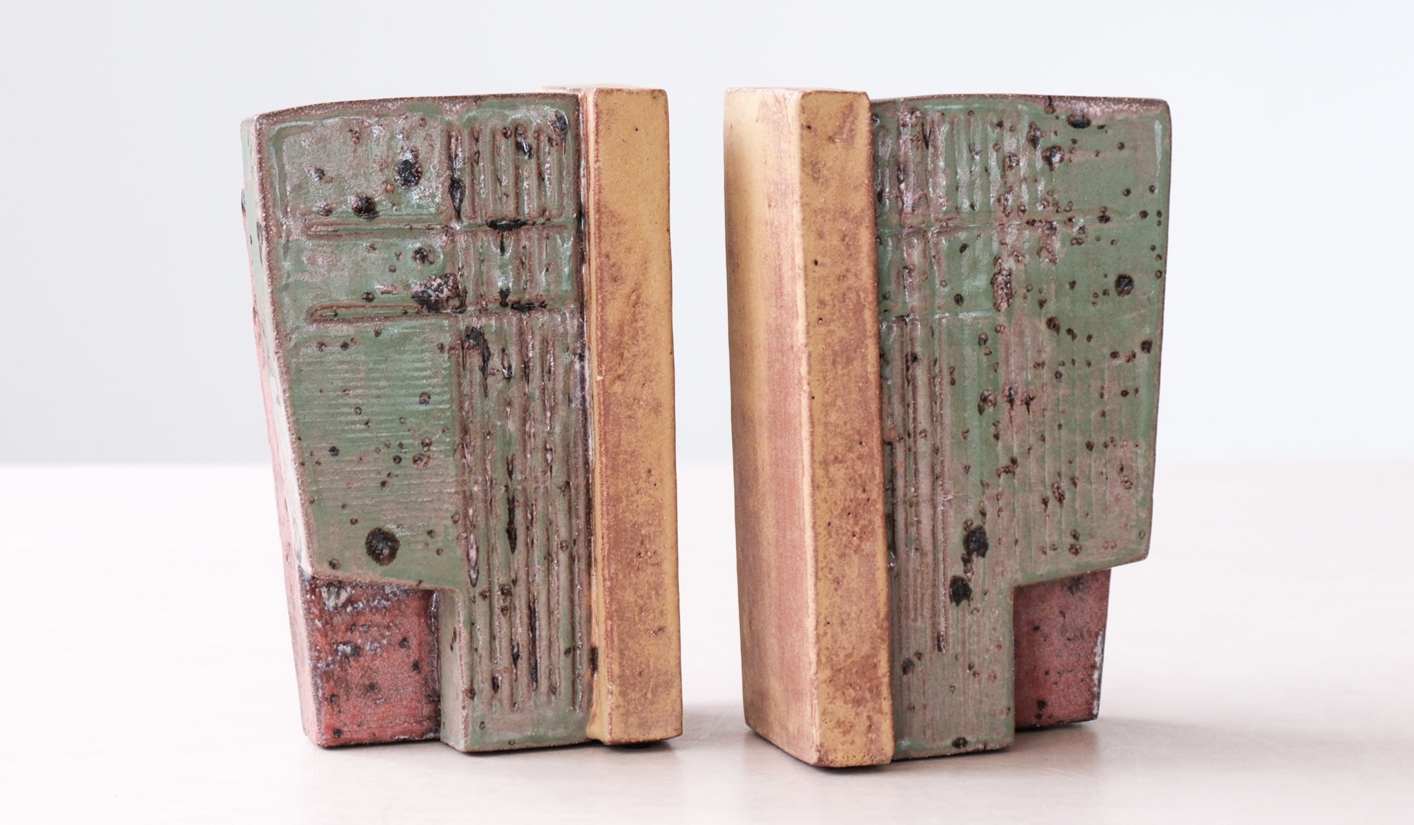 Shane Gabier Bookends No. 19