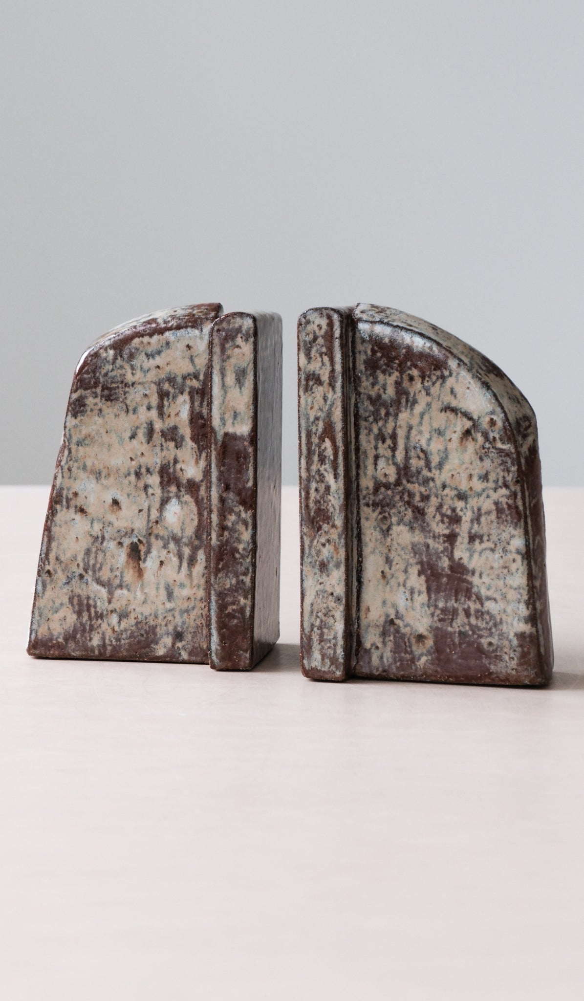 Shane Gabier Bookends No. 14