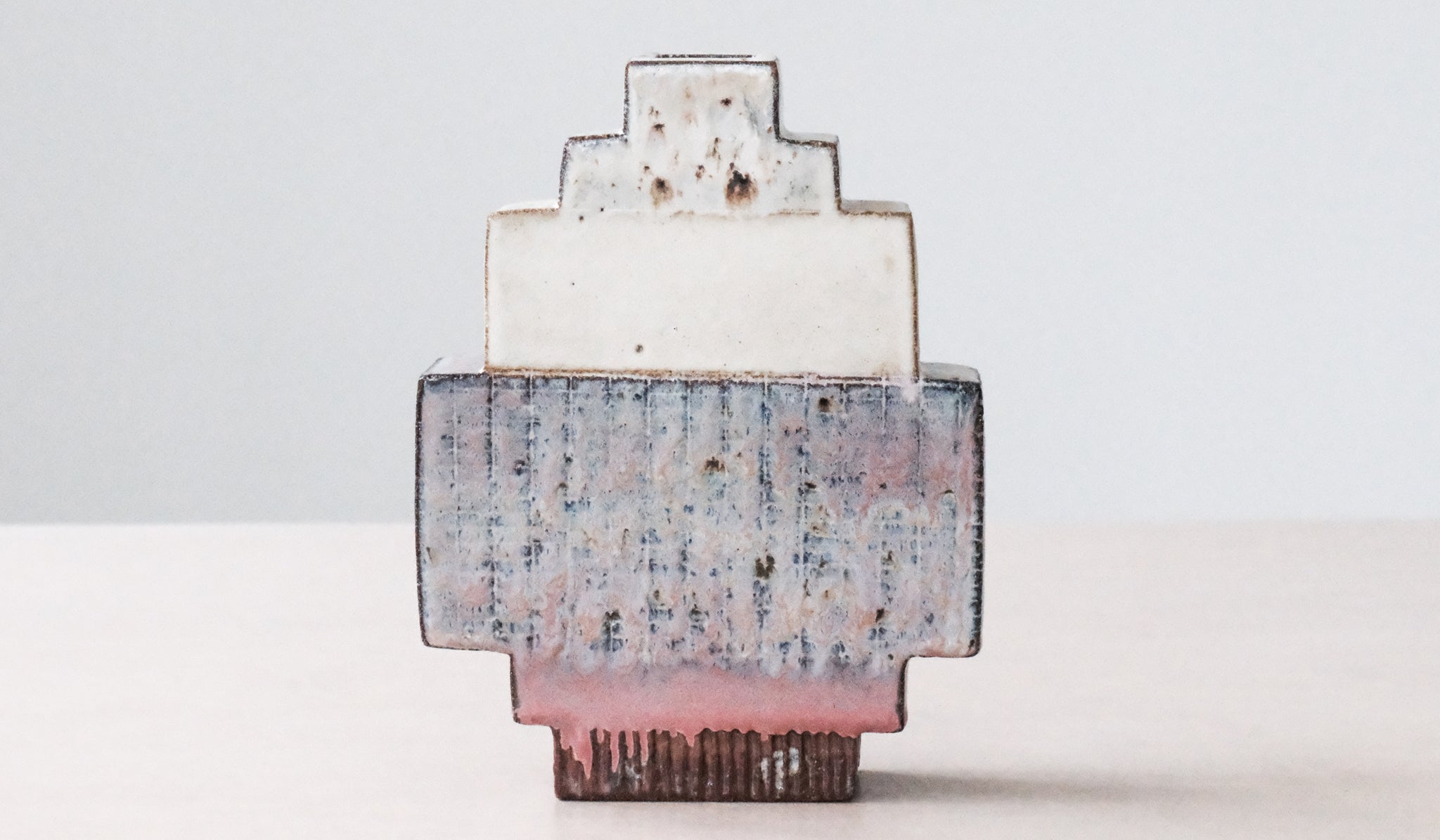 Shane Gabier Ziggurat Vase No. 1