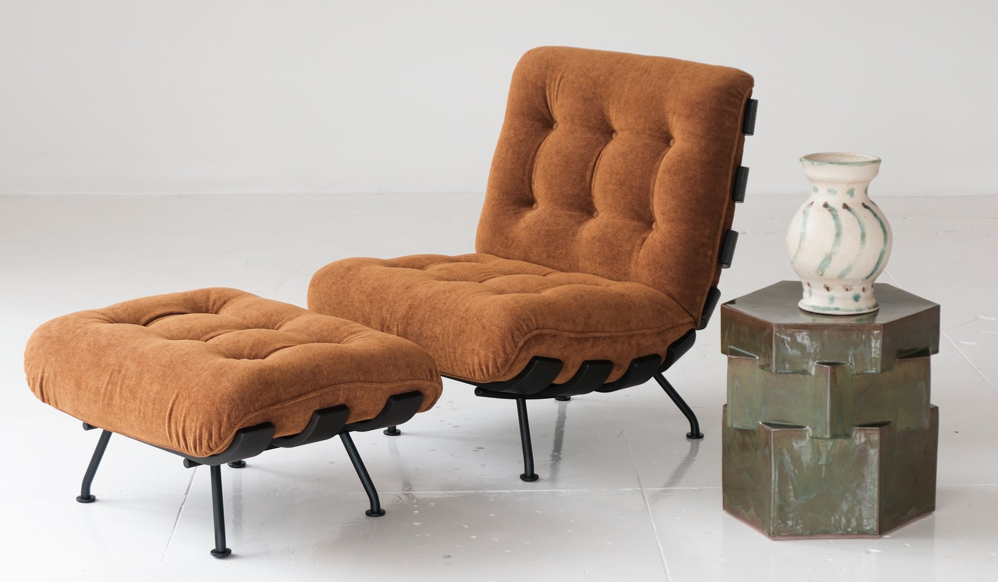 B Zippy Triple Tier Hex Side Table