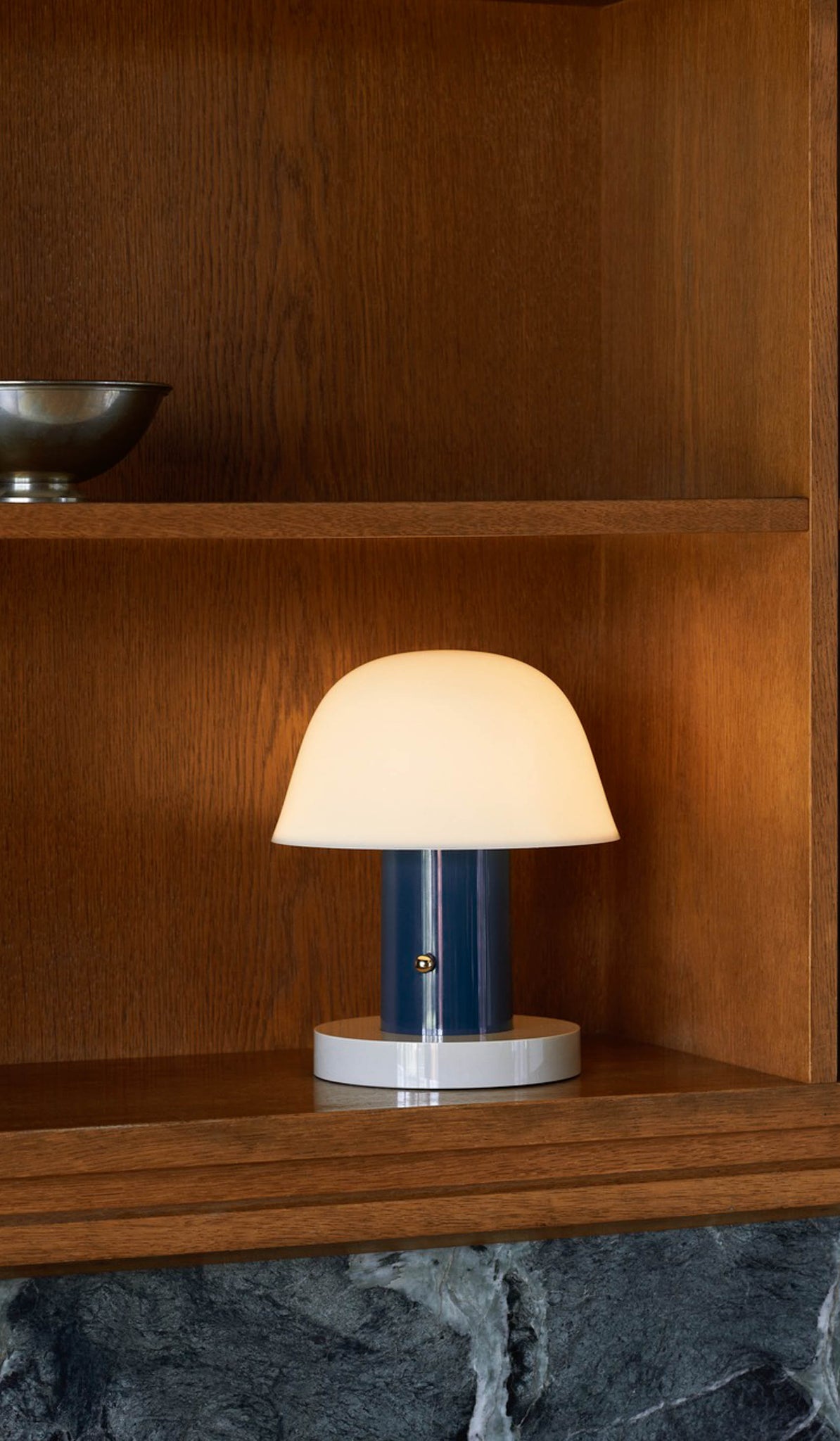 &Tradition JH27 Setago Portable Table Lamp – Spartan Shop