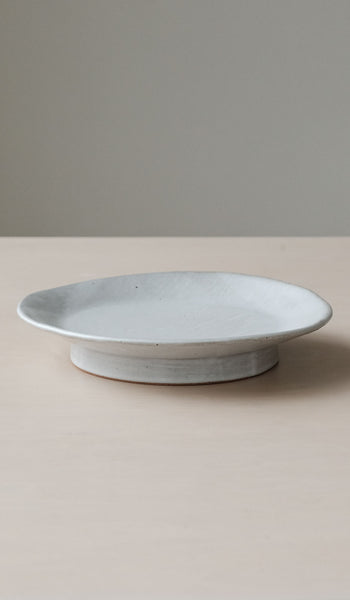 Len Carella White Small Round Pedestal Platter